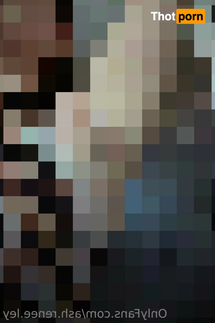 Ashley Renée 15087681