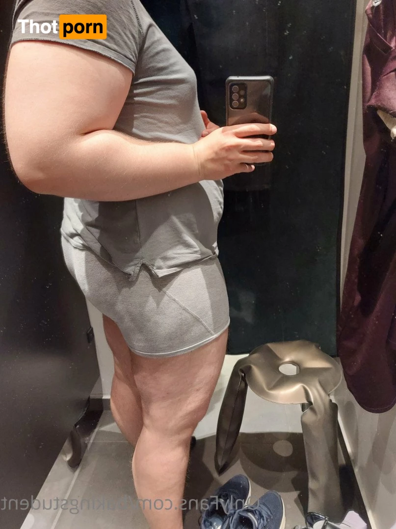 Baking Dadbod Student 2262057