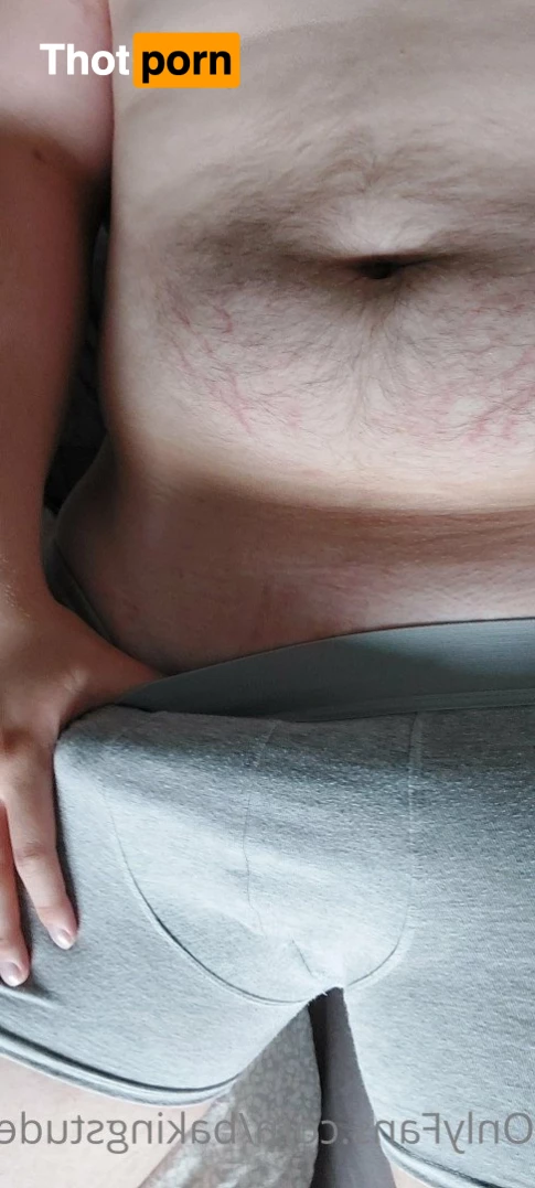 Baking Dadbod Student 2262070