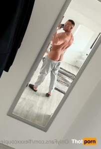 3758712