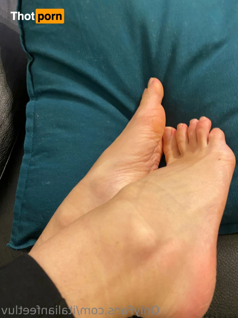 ItalianFeetLuv 11693193