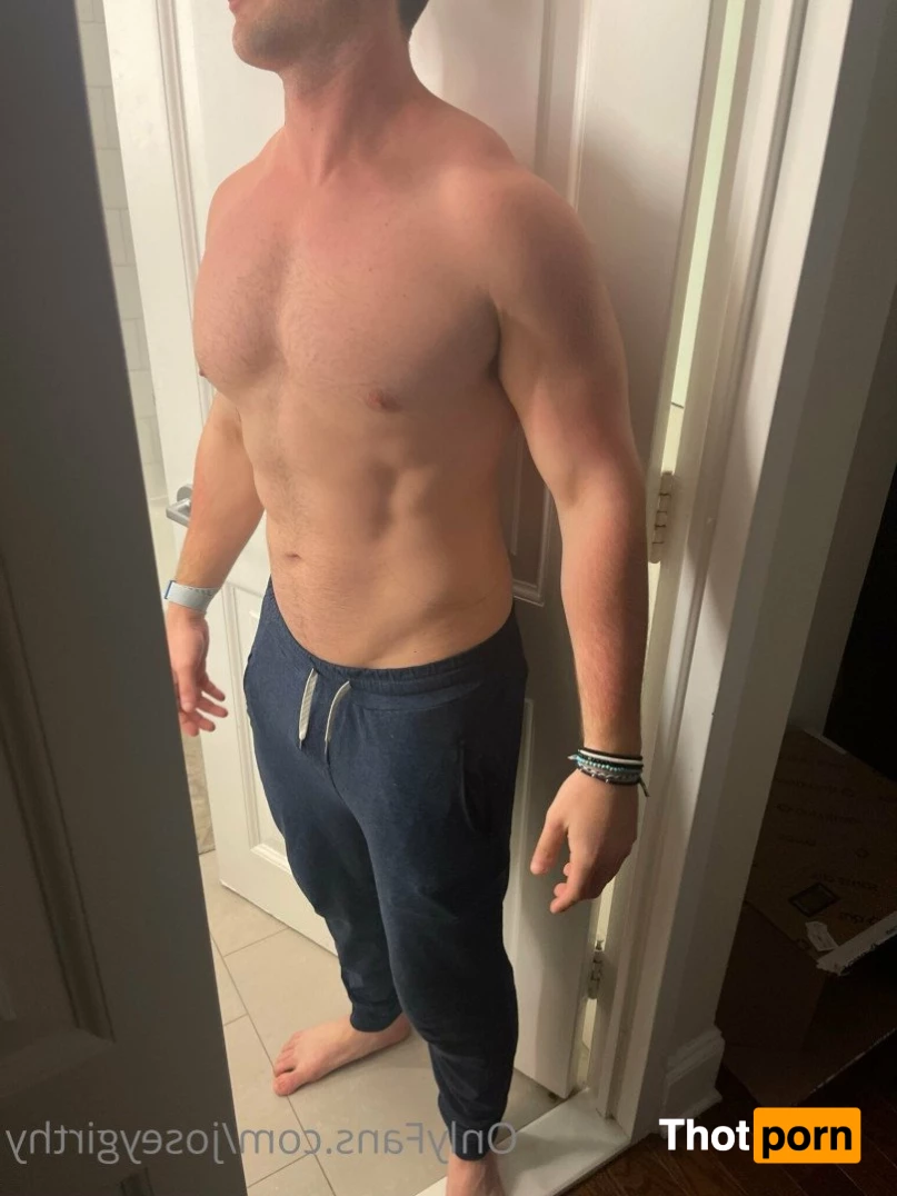 Josey Girthy 3890566