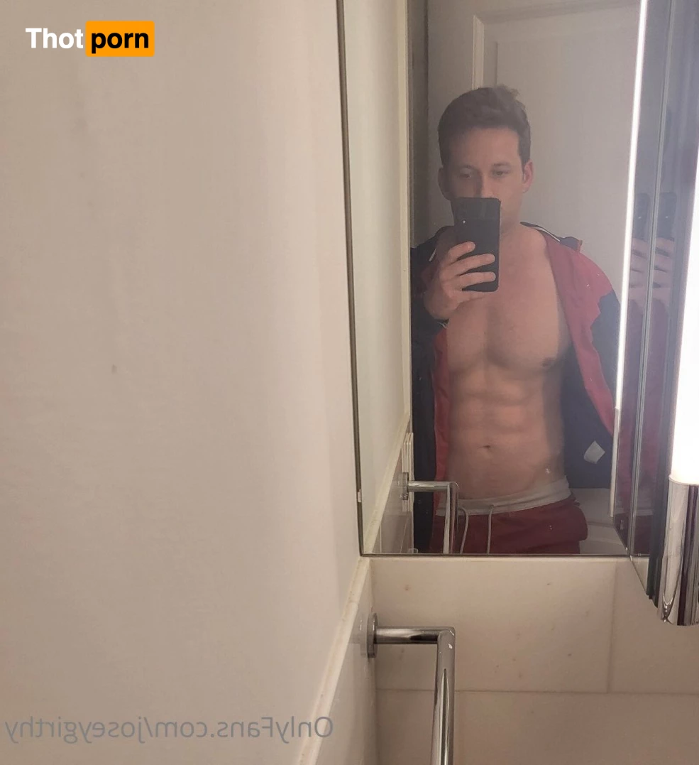 Josey Girthy 3890676