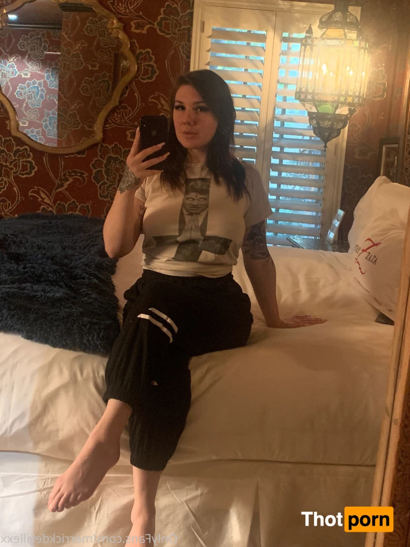 Merrick DeVille 6066275