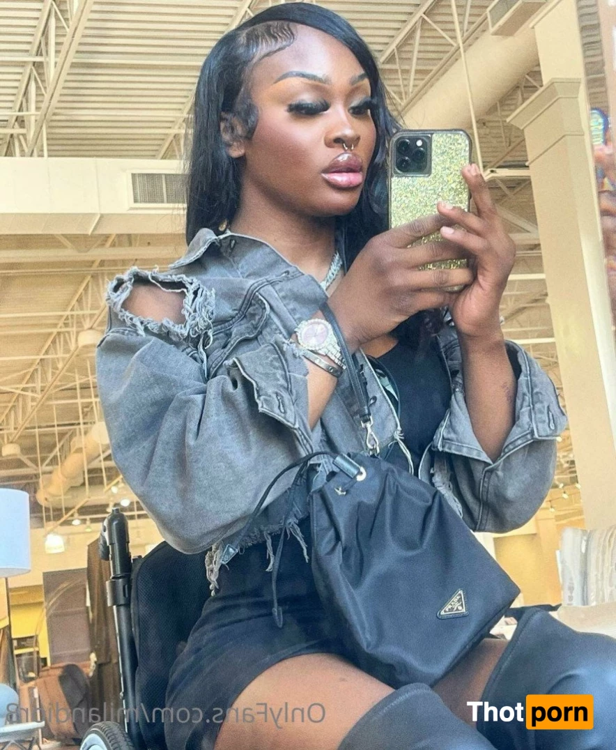 Milan😚 sexting sessions💕 4204334