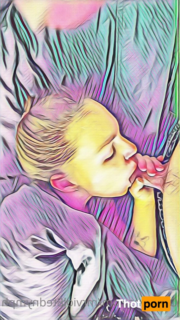 MrViol8tedNymph 2258578