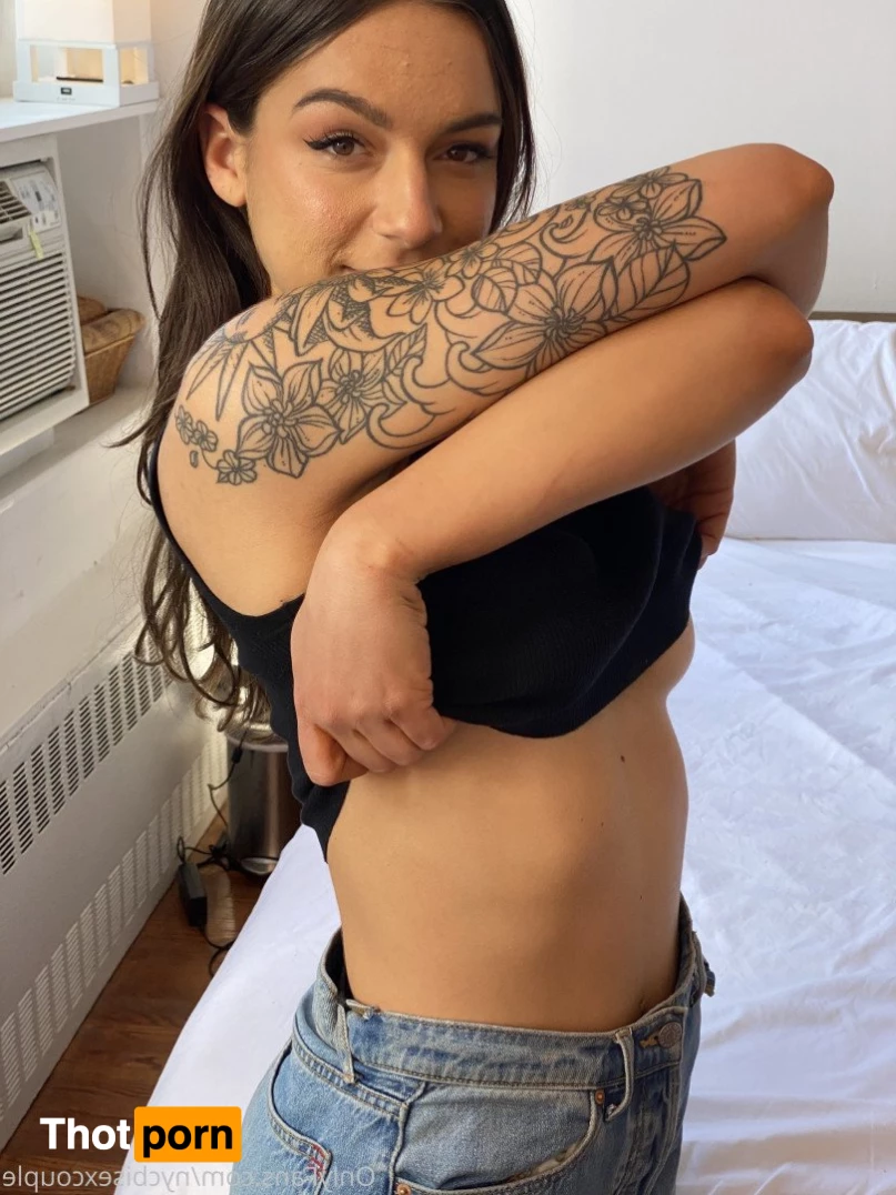 NYC Bisex Couple Free Page 3596404