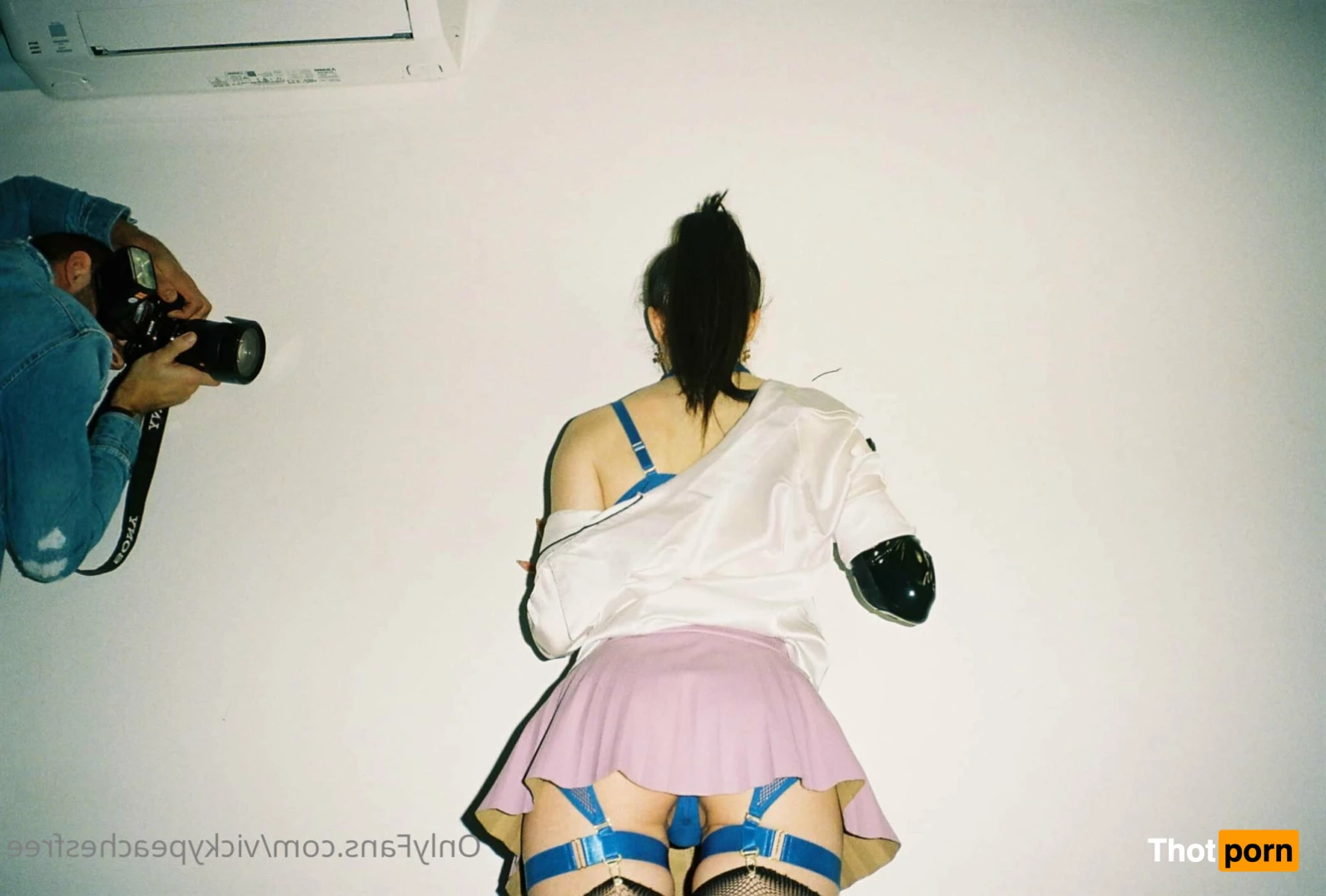 Vicky Peaches Free 6109087