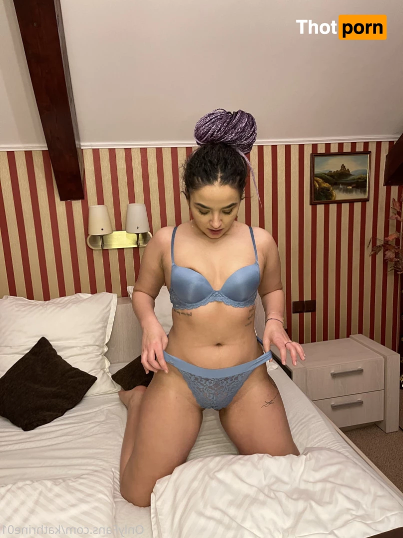 ʏᴏᴜʀ ᴛʜɪᴄᴋ ɢɪʀʟꜰʀɪᴇɴᴅ 10356458