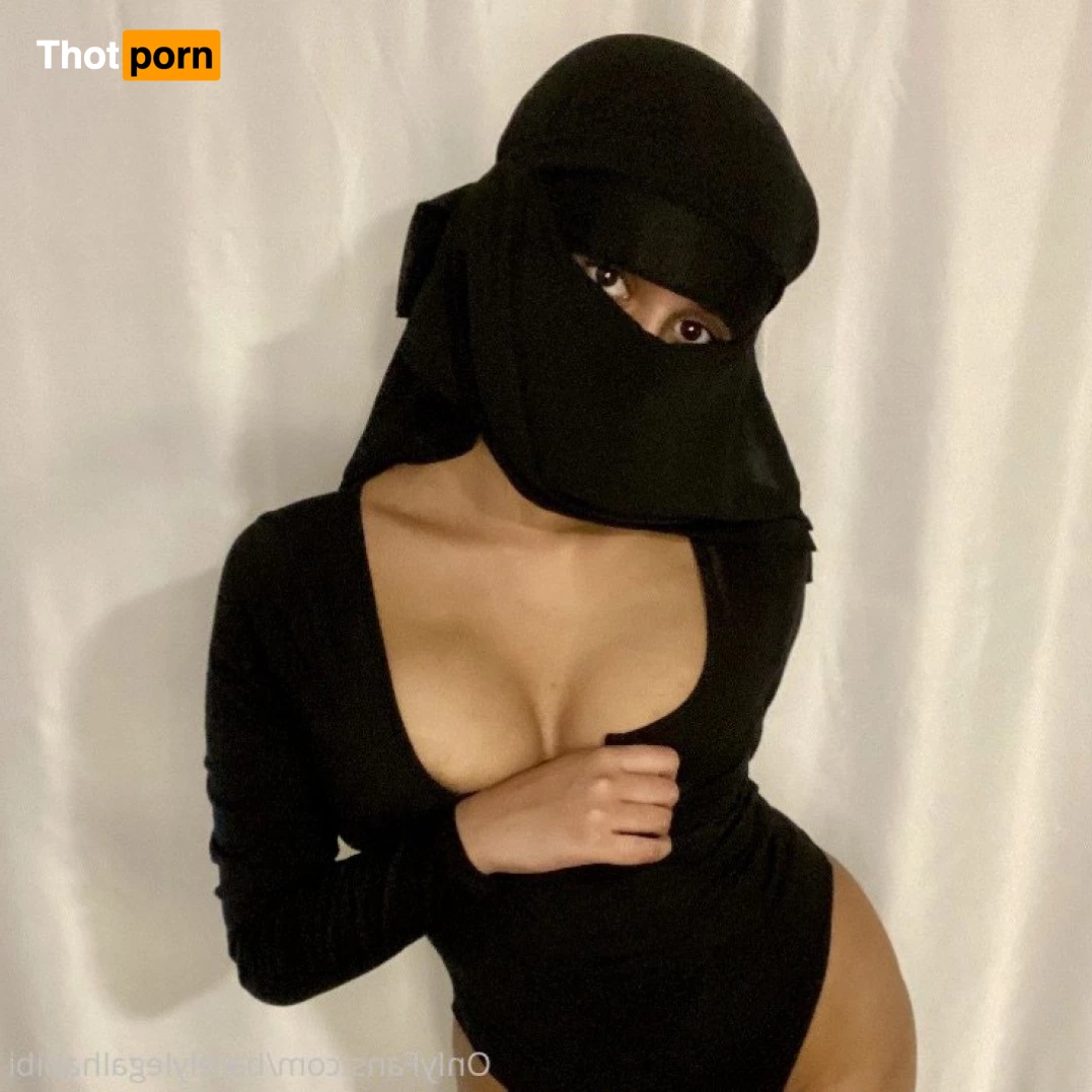 FREE Arab Teenager🧕🏽 Barely Legal Habibi 2250138