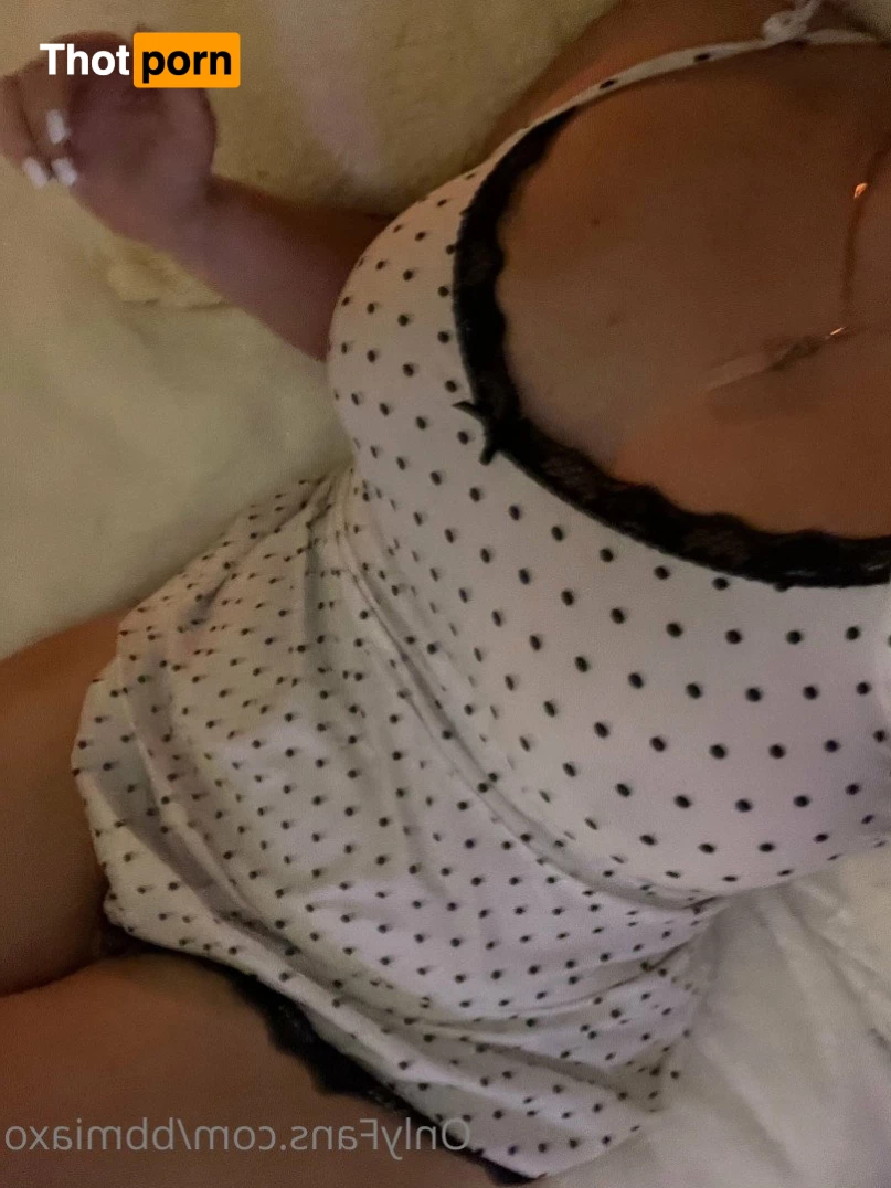 Mia Sexting Queen 👸🏻 4062860