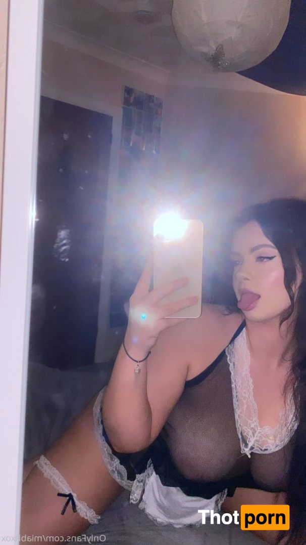 Mia Sexting Queen 👸🏻 4063183