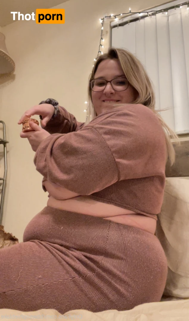 Sophie Blake 15647375