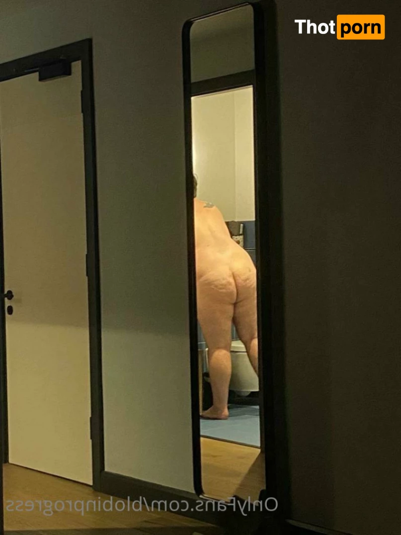 Blob in Progress 6040367