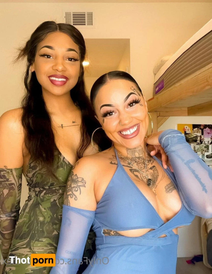 Court &amp; Lex 🌈 5932357