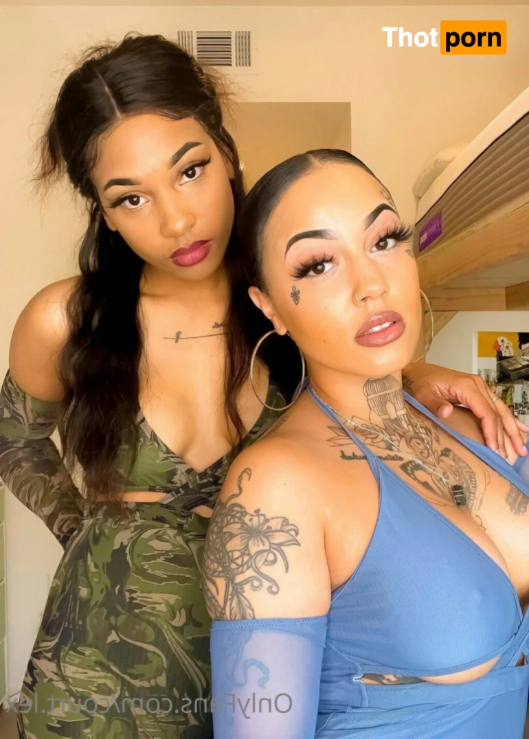 Court &amp; Lex 🌈 5932416