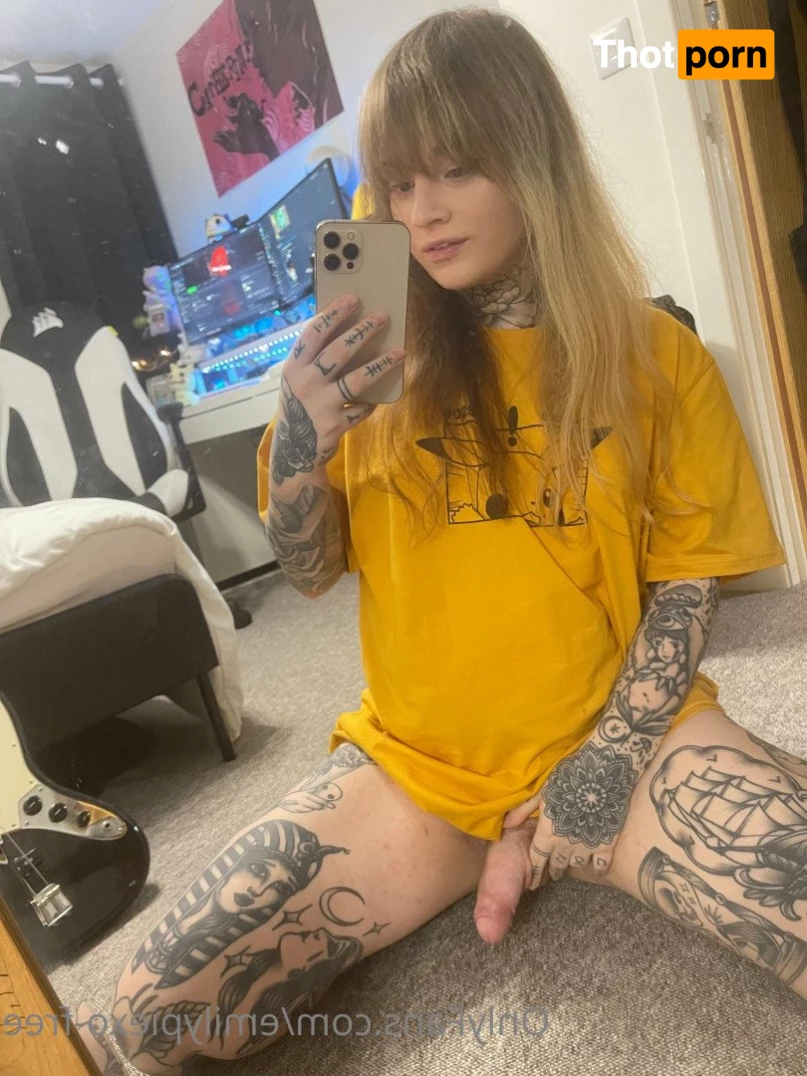 EmilyPiexo (Free) 3993580