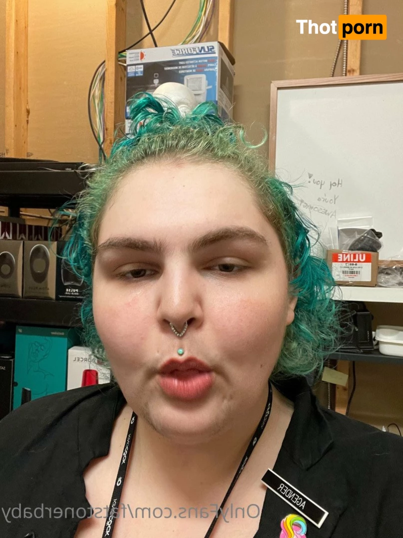 subby stoner baby 🐮 2239589