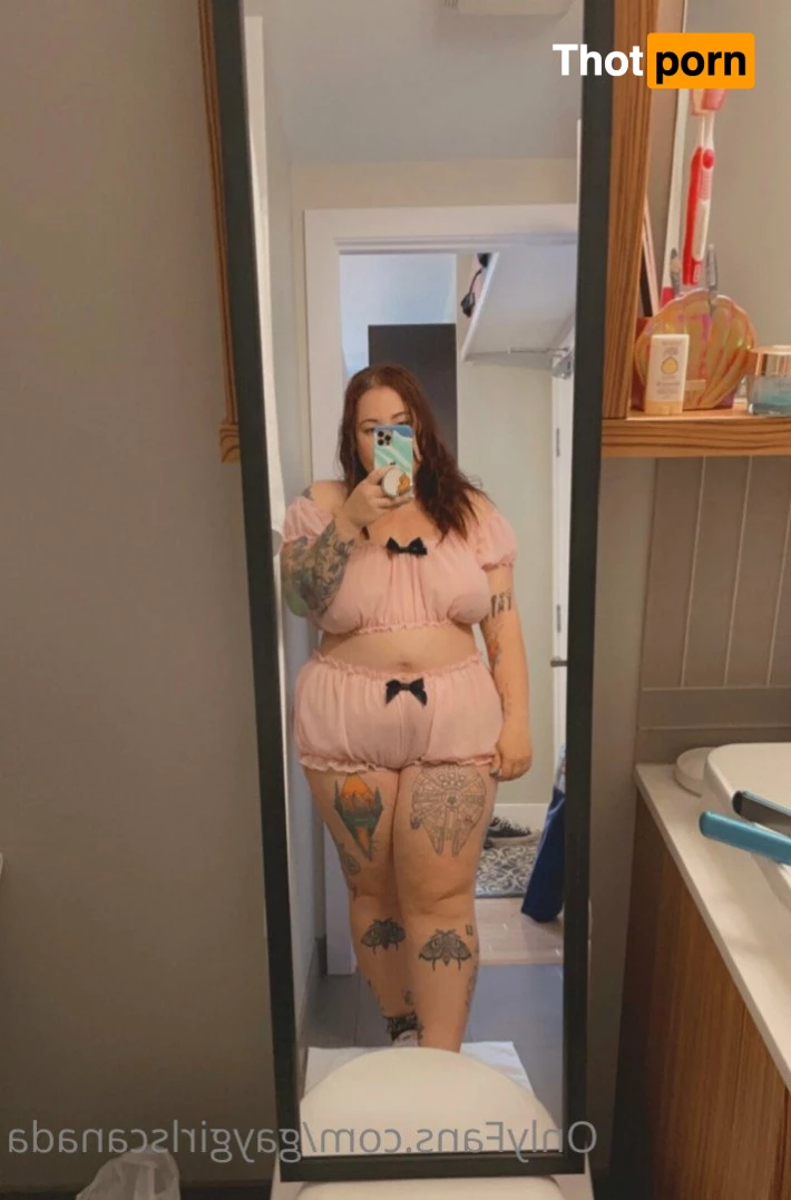 🍕𝒔𝒄𝒂𝒓𝒍𝒆𝒕 ♡ 𝑹𝒐𝒐𝒎𝒎𝒂𝒕𝒆𝒔 ♡ 2239112