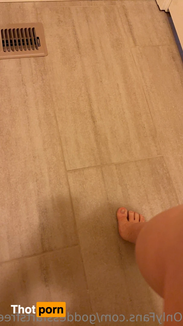 Goddess Farts FREE 14474226