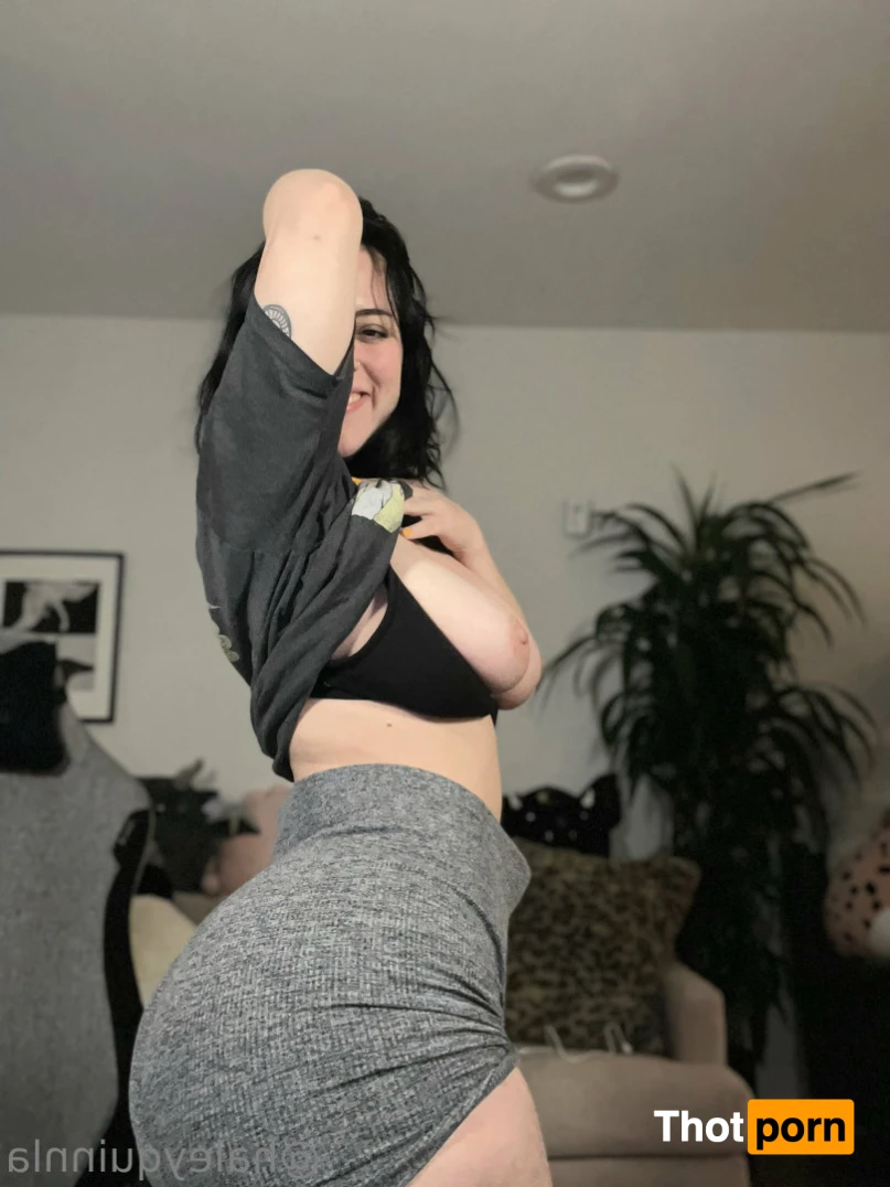 ʜᴀʟᴇʏ ǫᴜɪɴɴ ⋆༌⚕︎❤ 13790800