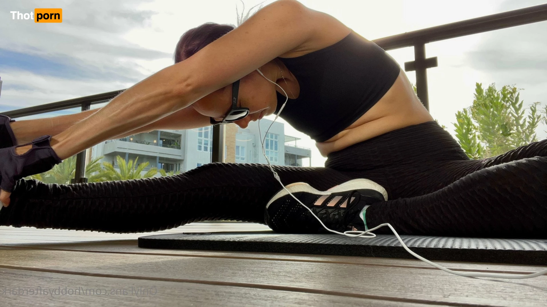 Angela the Hobby Daemonette ~ 💜 2235605