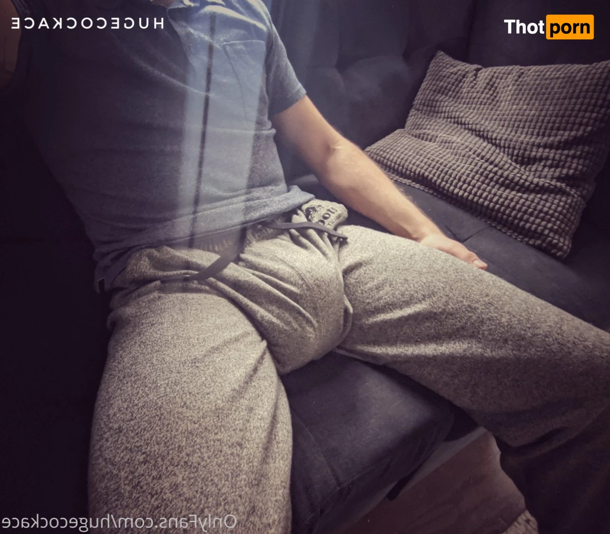 Huge 🍆 Ace 📹📸 4048599