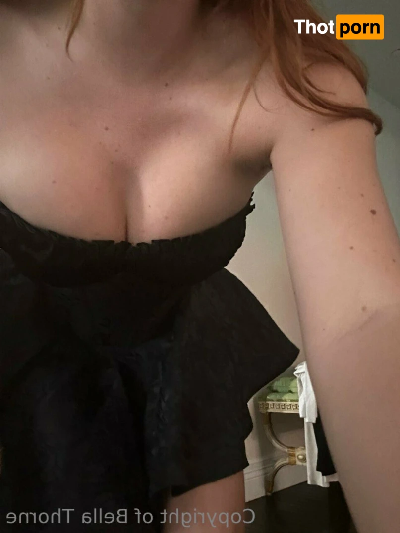 Bella Thorne 12954268