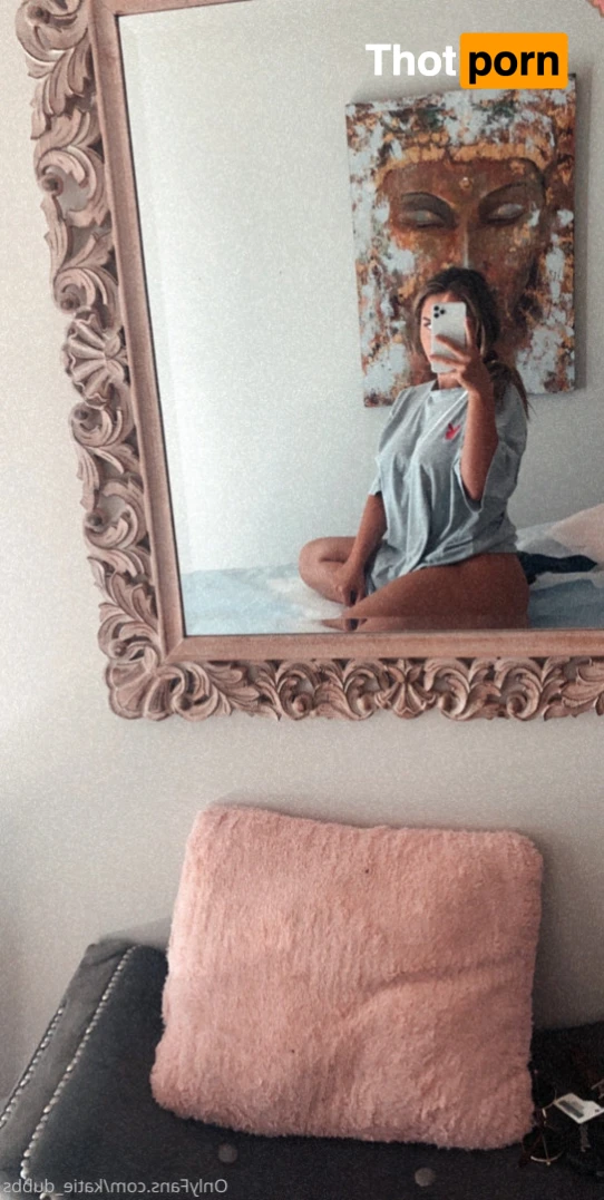 🍒KATIE🍒 14448445