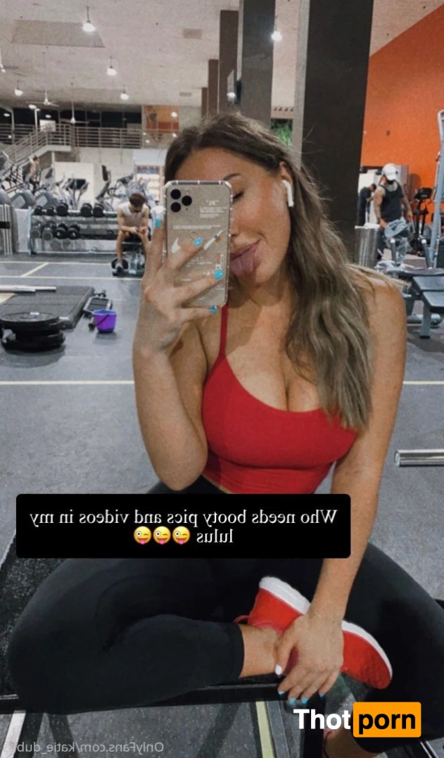 🍒KATIE🍒 14448859