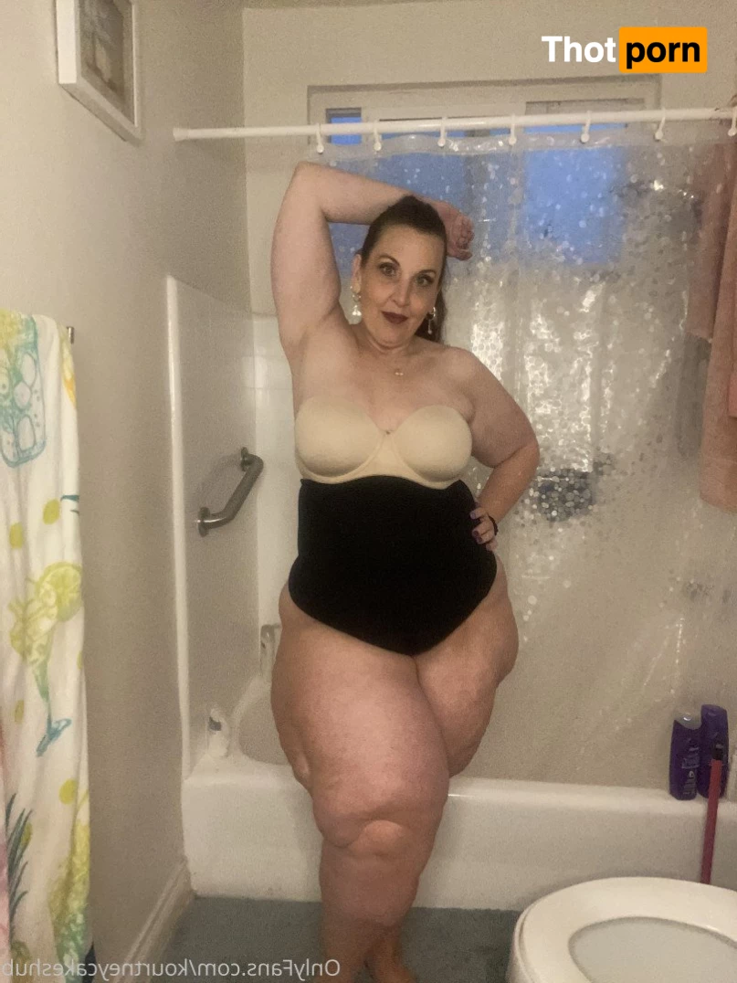 Kourtneycakeshub 3700678