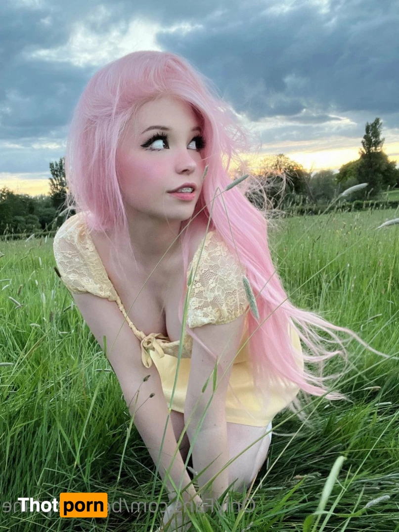 Belle Delphine 4183888