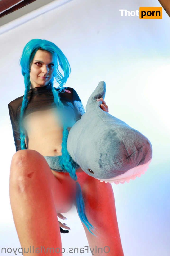 Lallupyon💙💛 14432304