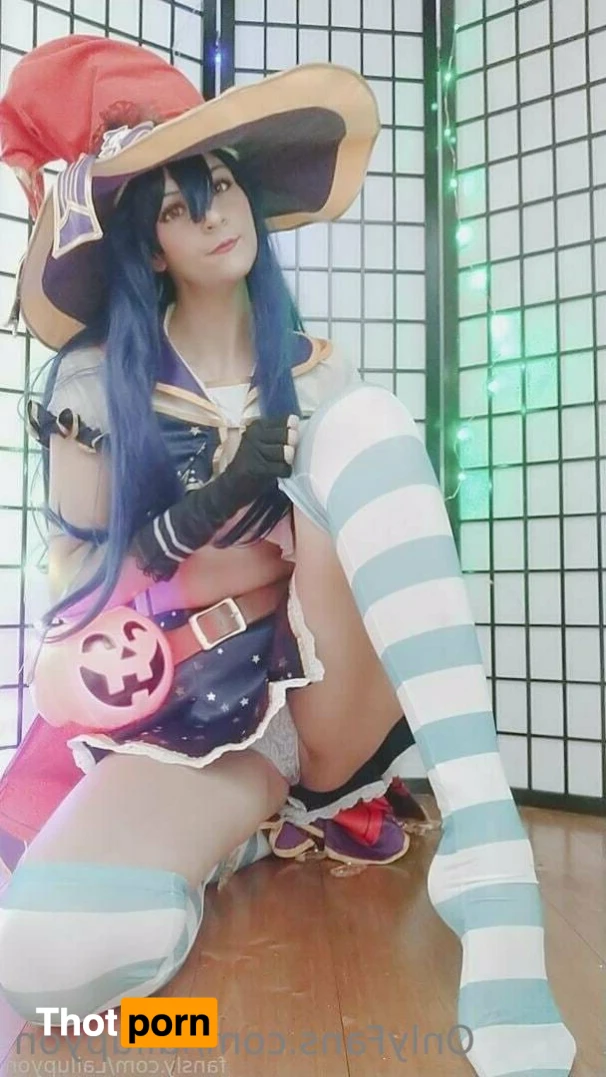 Lallupyon💙💛 14432736