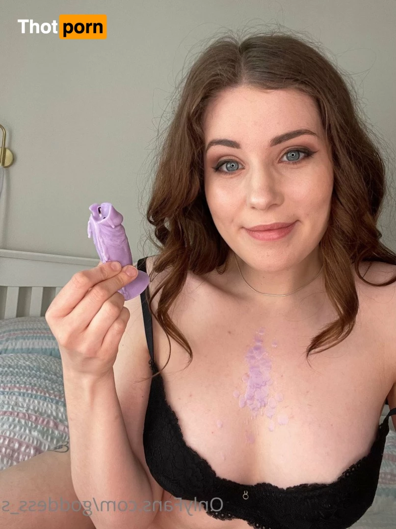 Larah_Sky Free Page 2227775