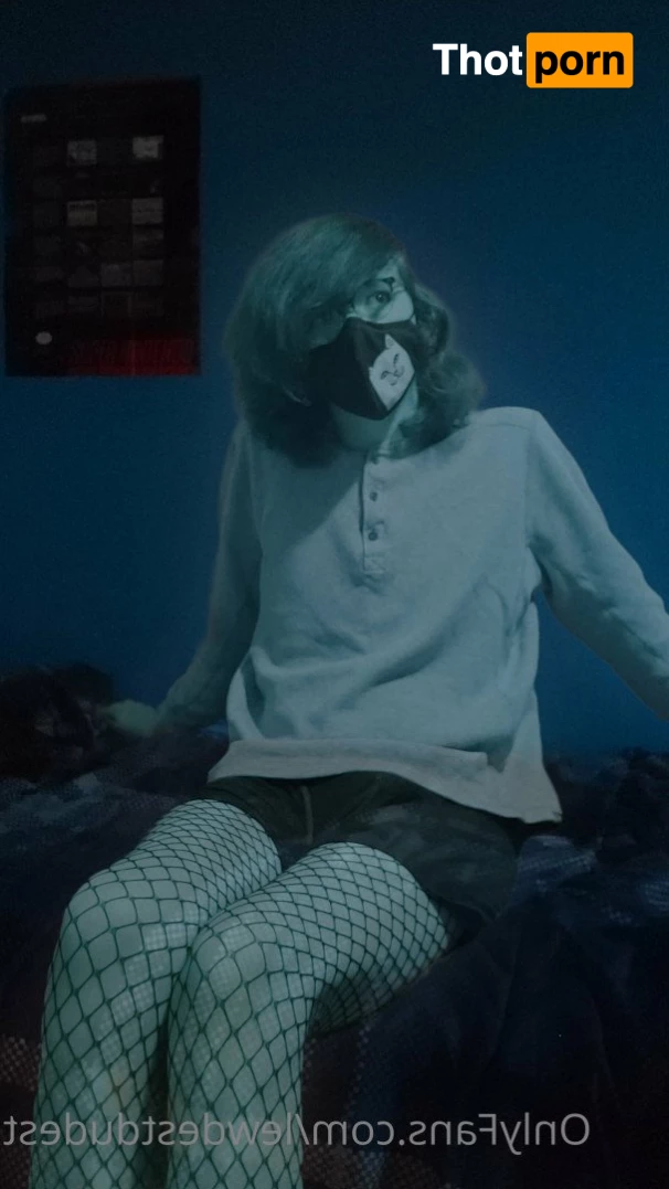 lewdestdudest 3927275