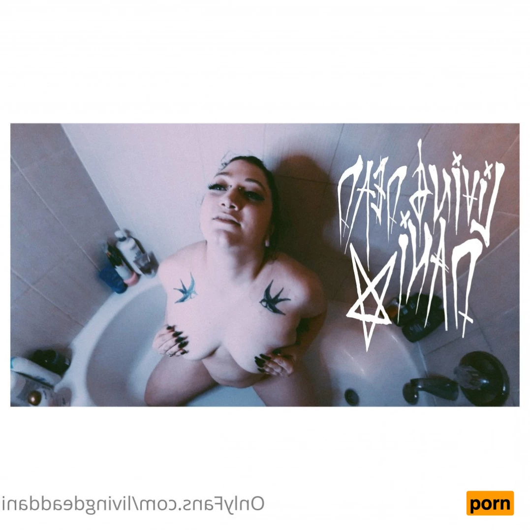 LivingDeadDani 2227553