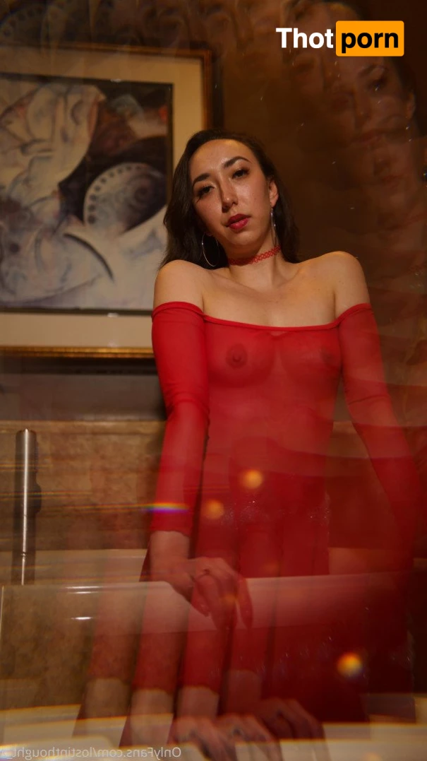 Lost In Thoughts 3807832