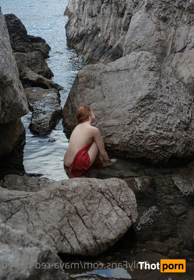 maya-red-haired 2225921