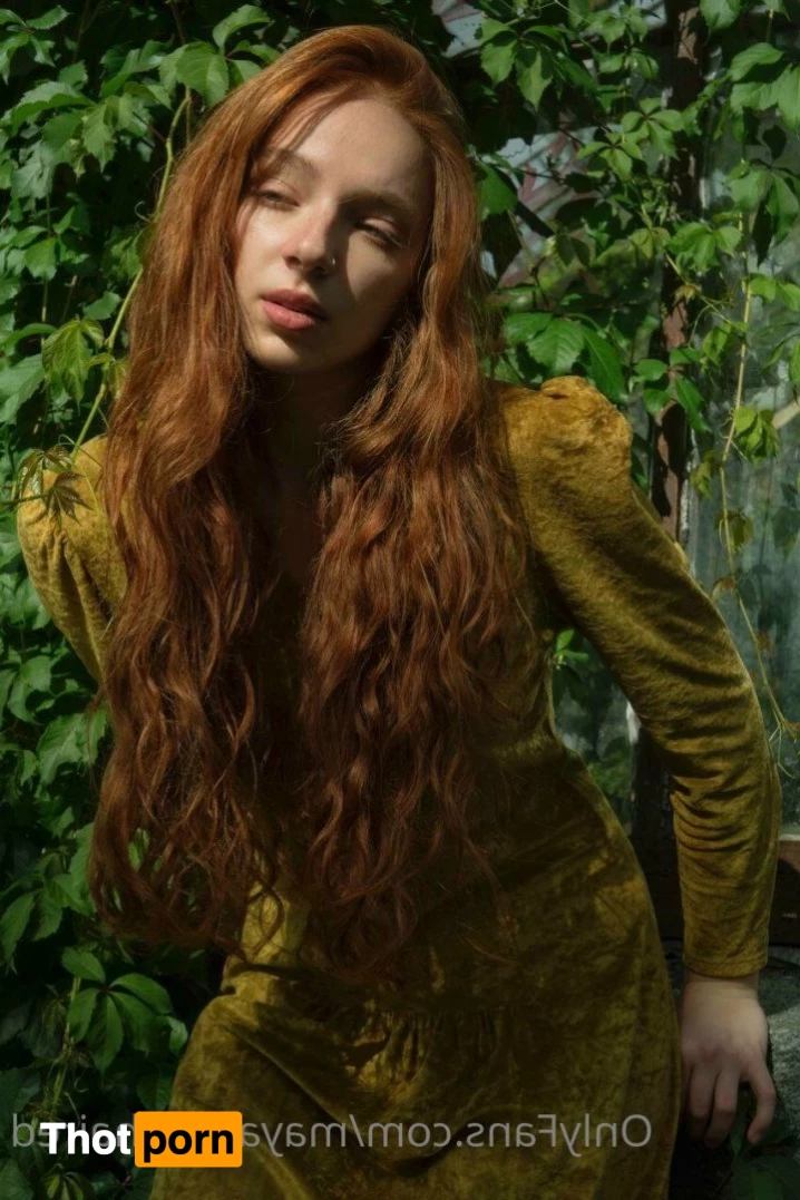 maya-red-haired 2225929