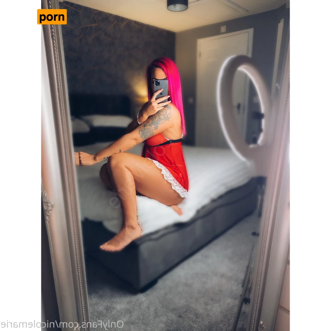 NicoleMarie💖 6511807