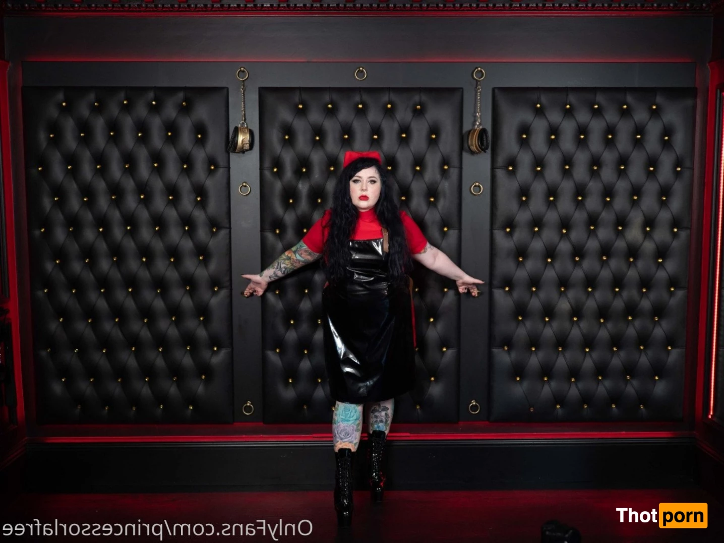 Monster Dildo Femdom Goddess 3558024