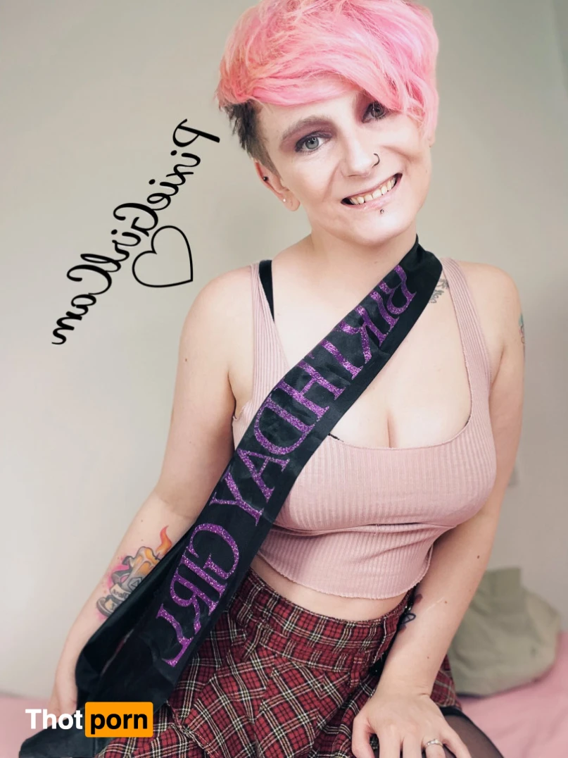 Pixie Skye 👻 BIRTHDAY 31ST JULY 🎉🎉 14227252