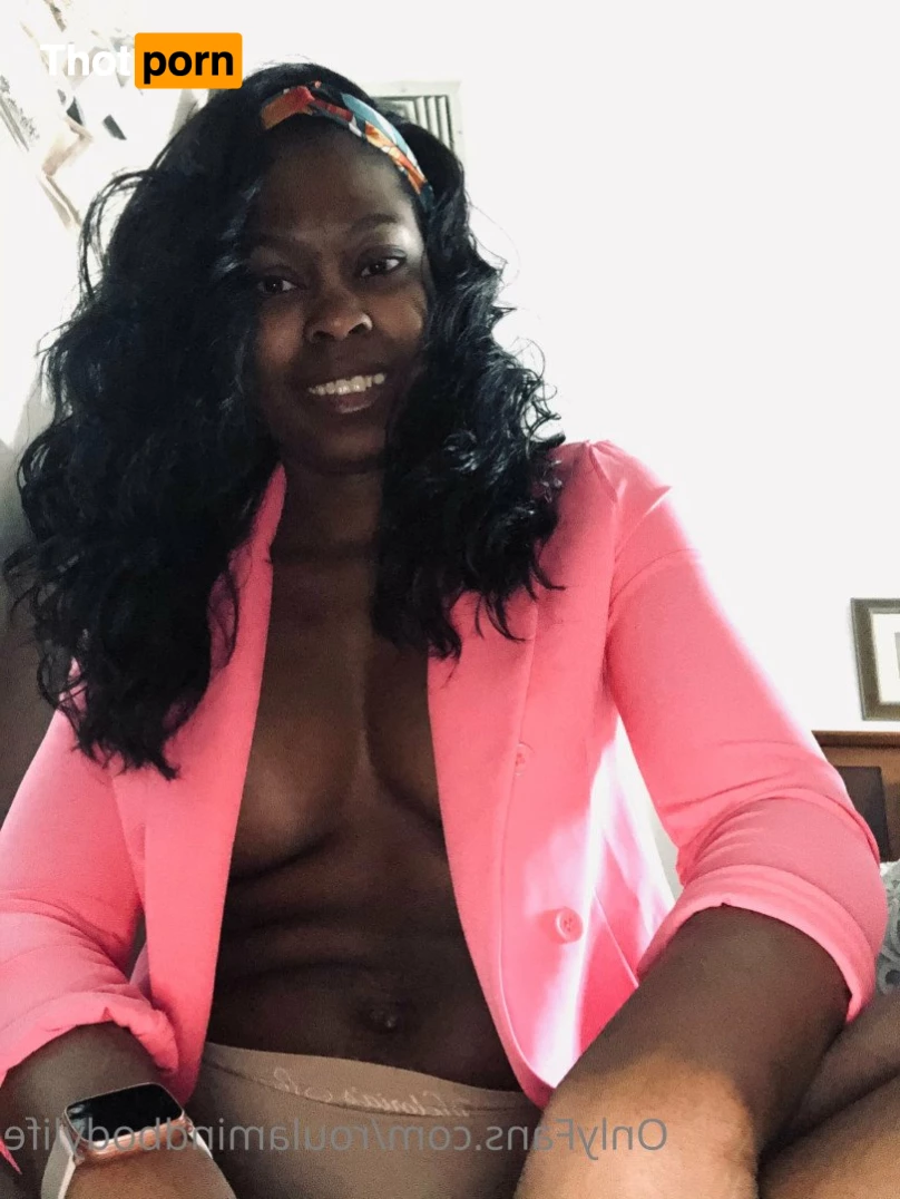 Greek Goddess Girlfriend💙 3993698