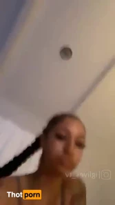 4763575