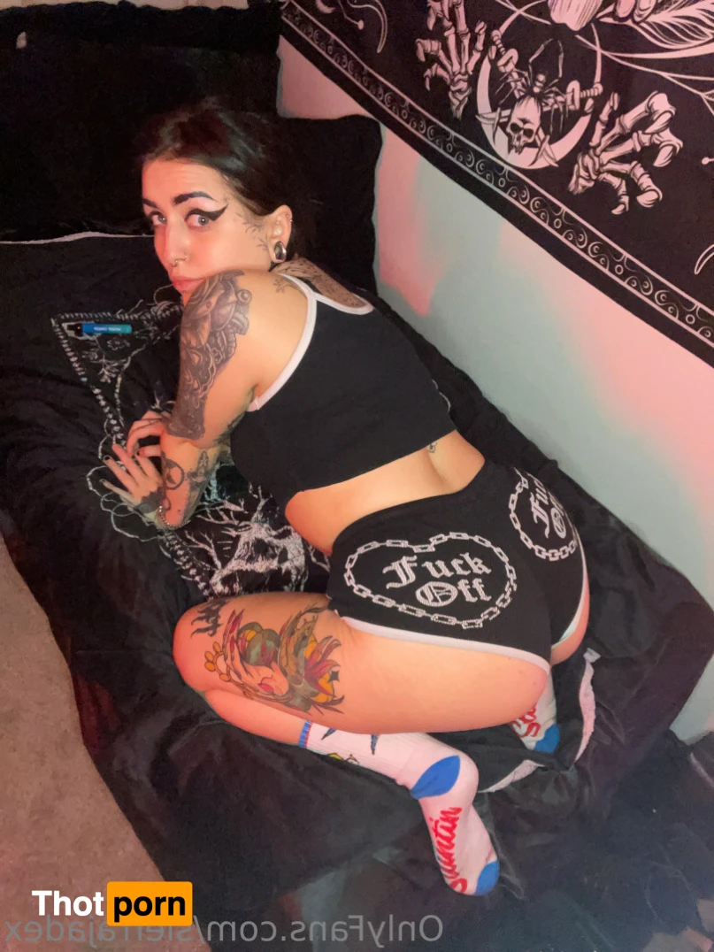 Sierra Jade 14164579