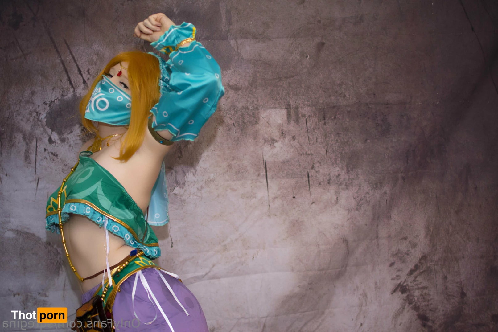 Sleeping Queen Regina Cosplay 6246072