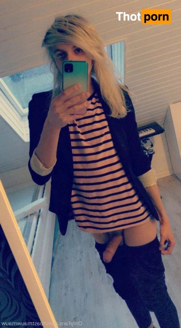 Almosttoast &amp; Mauwmauw 3758302