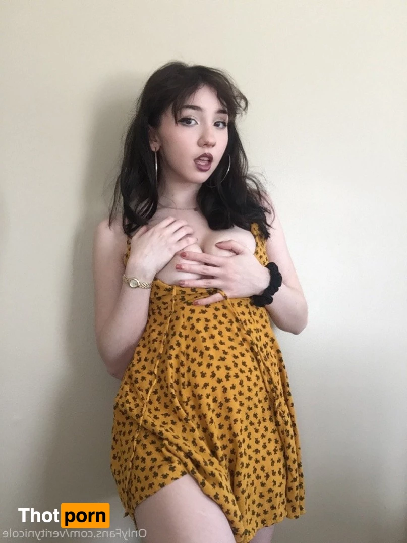 verity nicole 3786572