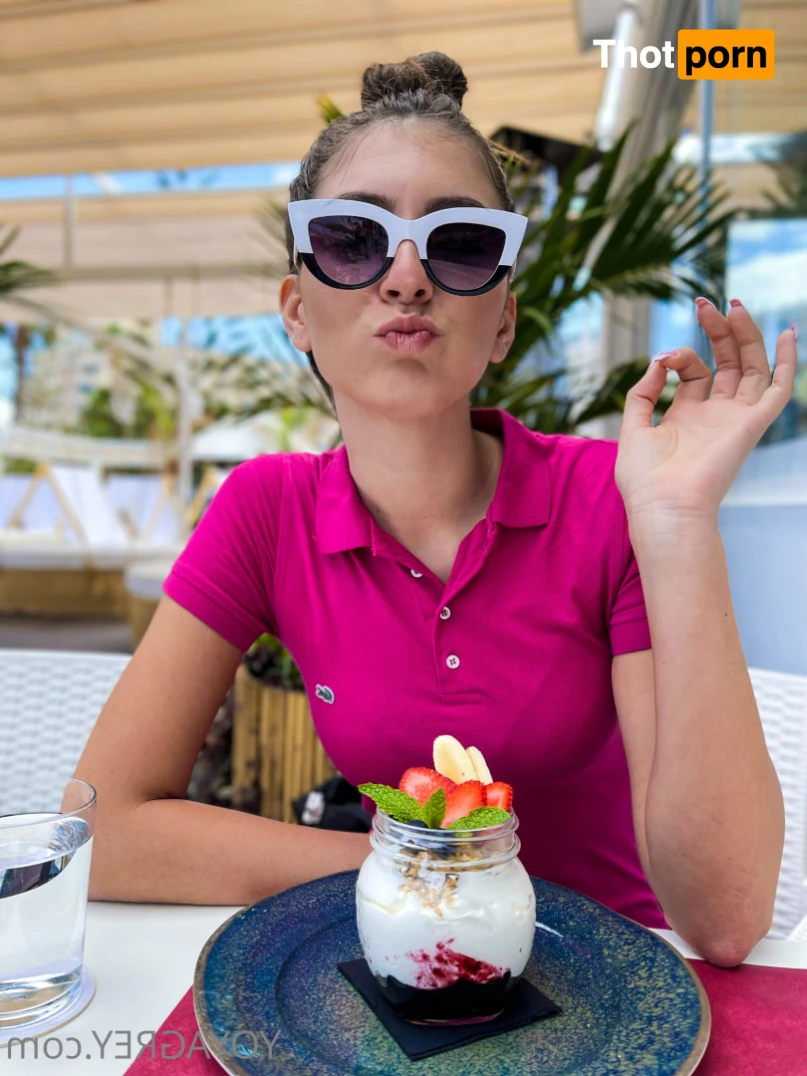 Yoya Grey ✨ 14104114